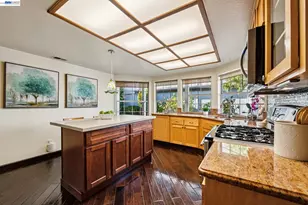 211 Inverness Ct, Alameda, CA 94502 - Photo 14