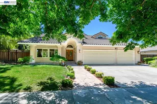 4576 Del Valle Pkwy, Pleasanton, CA 94566 - Photo 2