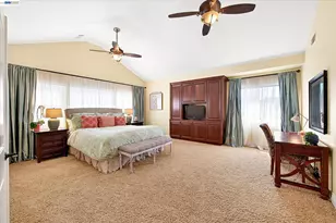 4576 Del Valle Pkwy, Pleasanton, CA 94566 - Photo 30