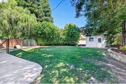4576 Del Valle Pkwy, Pleasanton, CA 94566 - Photo 40