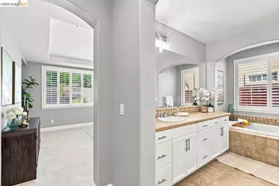 5671 Arcadia Cir, Discovery Bay, CA 94505 - Photo 22