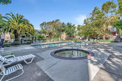 2121 Vale Rd #326, San Pablo, CA 94806 - Photo 22