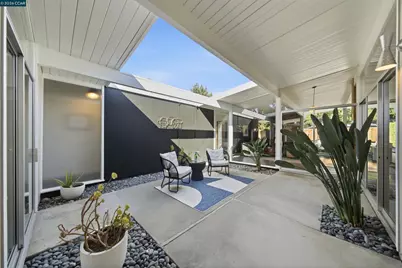 1279 Lancashire Dr, Concord, CA 94518 - Photo 6