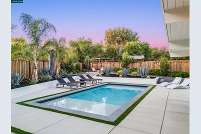 1279 Lancashire Dr, Concord, CA 94518 - Photo 2