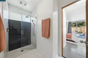 1279 Lancashire Dr, Concord, CA 94518 - Photo 40