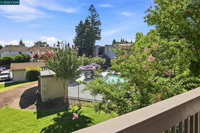 1357 Hull Ln, Martinez, CA 94553 - Photo 8