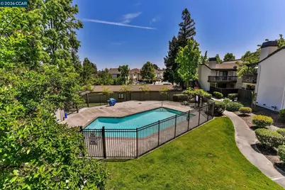 1357 Hull Ln, Martinez, CA 94553 - Photo 26