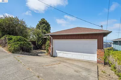 2005 Harper St, El Cerrito, CA 94530 - Photo 2