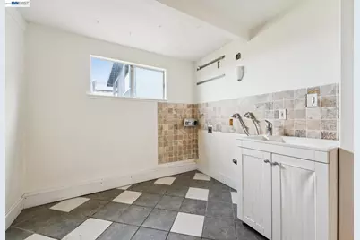 2005 Harper St, El Cerrito, CA 94530 - Photo 64