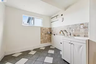 2005 Harper St, El Cerrito, CA 94530 - Photo 64