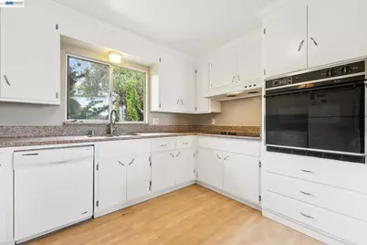 2005 Harper St, El Cerrito, CA 94530 - Photo 36