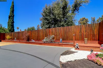 638 Berkeley Way, Fairfield, CA 94533 - Photo 26