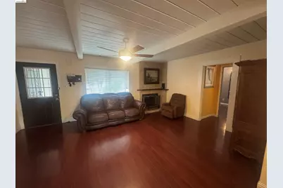 2029 Highland Dr, Concord, CA 94520 - Photo 6