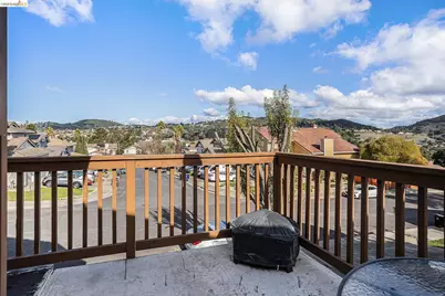 5490 Lenora Rd, Richmond, CA 94803 - Photo 18