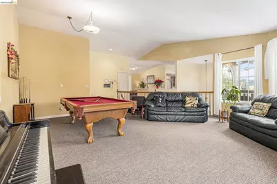 5490 Lenora Rd, Richmond, CA 94803 - Photo 4