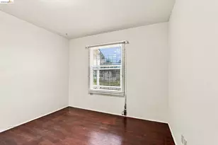 274 Collins, Richmond, CA 94801 - Photo 14