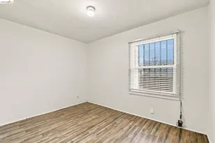 274 Collins, Richmond, CA 94801 - Photo 16