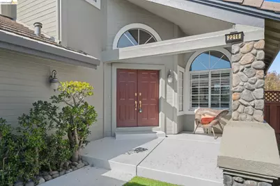 2216 Colonial Ct, Discovery Bay, CA 94505 - Photo 4