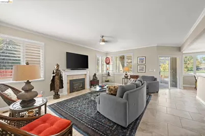 2216 Colonial Ct, Discovery Bay, CA 94505 - Photo 10