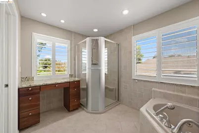 2216 Colonial Ct, Discovery Bay, CA 94505 - Photo 30