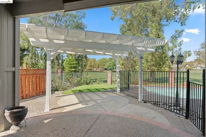 2216 Colonial Ct, Discovery Bay, CA 94505 - Photo 34
