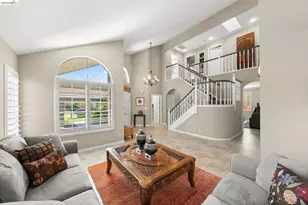 2216 Colonial Ct, Discovery Bay, CA 94505 - Photo 8