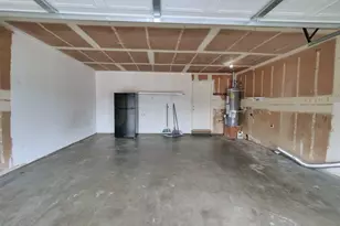 221 Kingston Ln, Modesto, CA 95354 - Photo 24