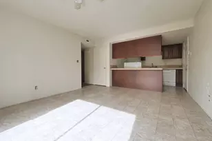 221 Kingston Ln, Modesto, CA 95354 - Photo 14