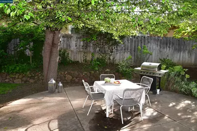 235 Appalachian Dr, Martinez, CA 94553 - Photo 40