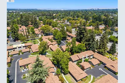 1828 Countrywood Ct, Walnut Creek, CA 94598 - Photo 52