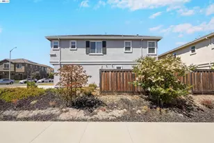 3001 Aragon Dr, Pittsburg, CA 94565 - Photo 2