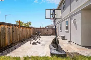 3001 Aragon Dr, Pittsburg, CA 94565 - Photo 18