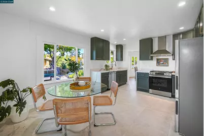 1300 Kains Ave, Berkeley, CA 94702 - Photo 24