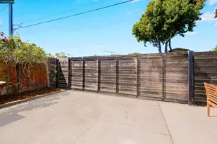 1300 Kains Ave, Berkeley, CA 94702 - Photo 46