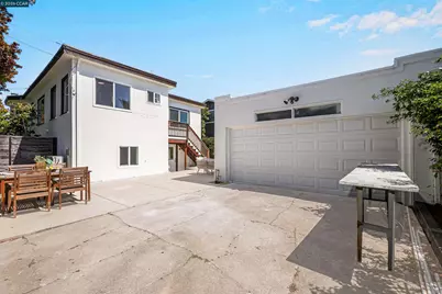 1300 Kains Ave, Berkeley, CA 94702 - Photo 42