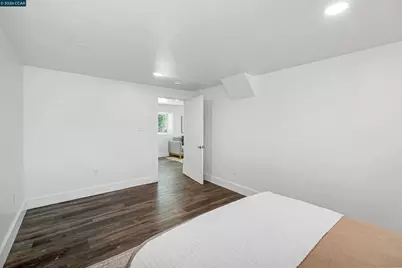 1300 Kains Ave, Berkeley, CA 94702 - Photo 68