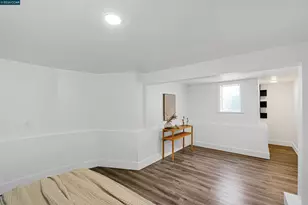 1300 Kains Ave, Berkeley, CA 94702 - Photo 64