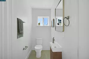 1300 Kains Ave, Berkeley, CA 94702 - Photo 34