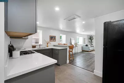 1300 Kains Ave, Berkeley, CA 94702 - Photo 60