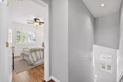 2038 Mulberry Cmn, Livermore, CA 94551 - Photo 14