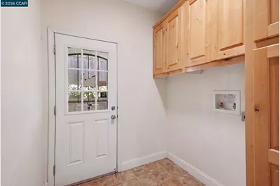 37 Terrace Dr, Concord, CA 94518 - Photo 22
