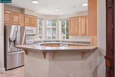 37 Terrace Dr, Concord, CA 94518 - Photo 12