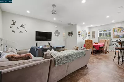 37 Terrace Dr, Concord, CA 94518 - Photo 14