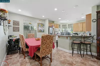 37 Terrace Dr, Concord, CA 94518 - Photo 16