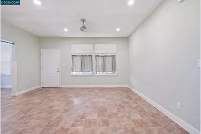 37 Terrace Dr, Concord, CA 94518 - Photo 4