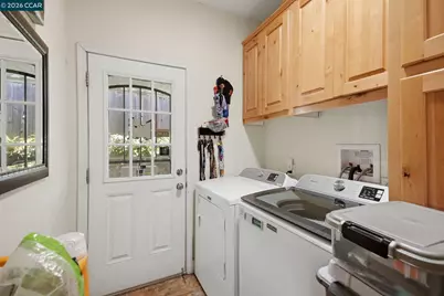 37 Terrace Dr, Concord, CA 94518 - Photo 44