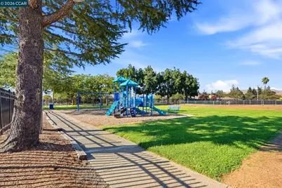 5525 Lewis Way, Concord, CA 94521 - Photo 42