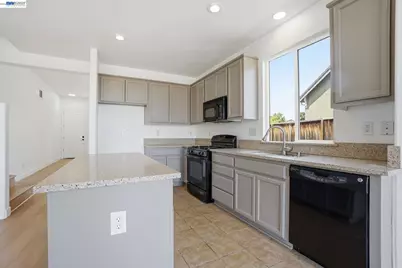 3805 Osprey Dr, Antioch, CA 94509 - Photo 14