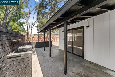 341 Arcade Blvd, Sacramento, CA 95815 - Photo 4
