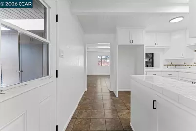 341 Arcade Blvd, Sacramento, CA 95815 - Photo 10